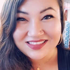 Meet your Posher, Monica